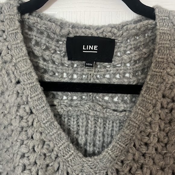 LINE Chunky Knit Sweater - Medium - Picture 3 of 6